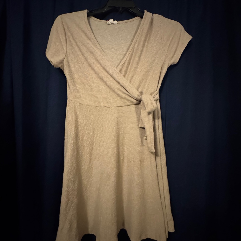 Chic Beige Short Sleeve Wrap Dress